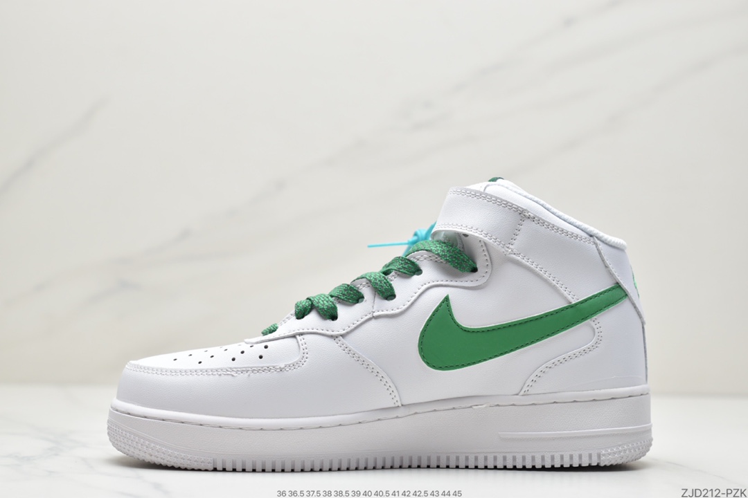 240 耐克Nike Air Force 1 ’07 MidWhiteMetallic Sliver空军一号366731-莆田鞋,莆田鞋货源,高仿鞋,高仿鞋货源,安福档口,莆田高仿鞋,莆田鞋批发,高仿鞋批发,莆田高仿运动鞋,高仿运动鞋,莆田运动鞋 240 耐克Nike Air Force 1 ’07 MidWhiteMetallic Sliver空军一号366731