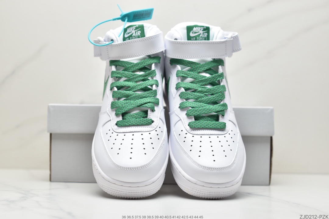 240 耐克Nike Air Force 1 ’07 MidWhiteMetallic Sliver空军一号366731-莆田鞋,莆田鞋货源,高仿鞋,高仿鞋货源,安福档口,莆田高仿鞋,莆田鞋批发,高仿鞋批发,莆田高仿运动鞋,高仿运动鞋,莆田运动鞋 240 耐克Nike Air Force 1 ’07 MidWhiteMetallic Sliver空军一号366731