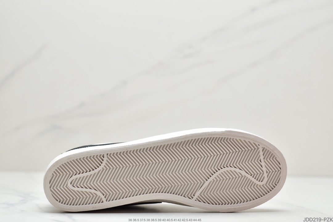 120 耐克开拓者低帮系列Nike W Blazer002 Mid Vintage Suede 复古经典开拓者 CD9318-100