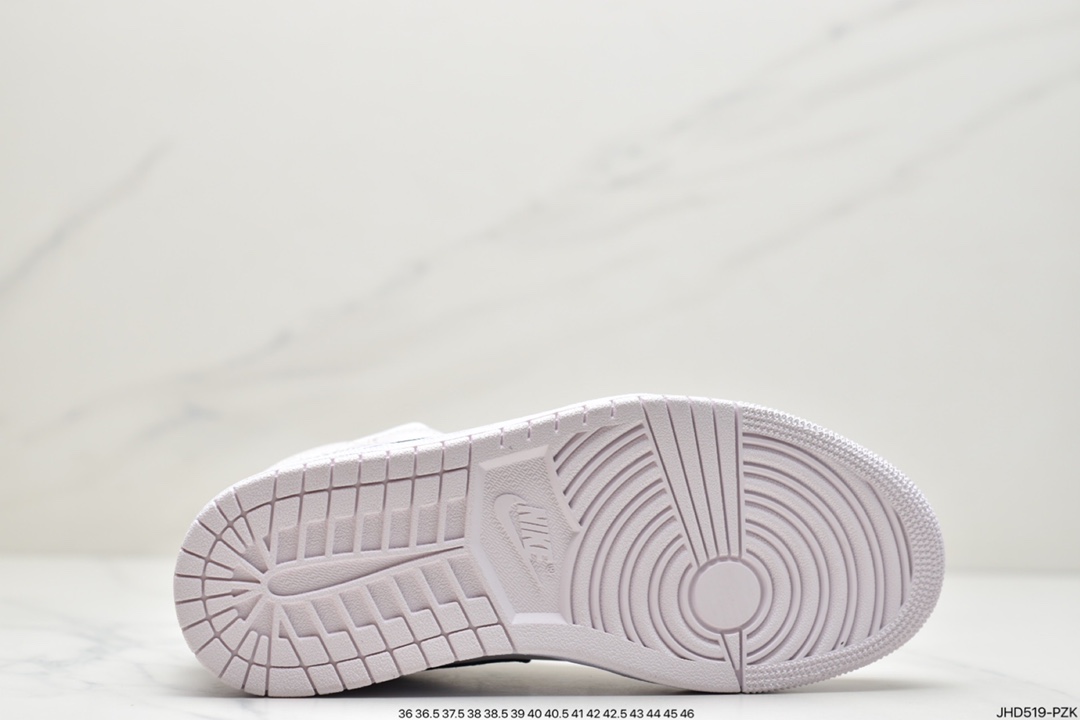 190 Air Jordan 1 Mid “Coconut Milk” 奶白色 BQ6472-121