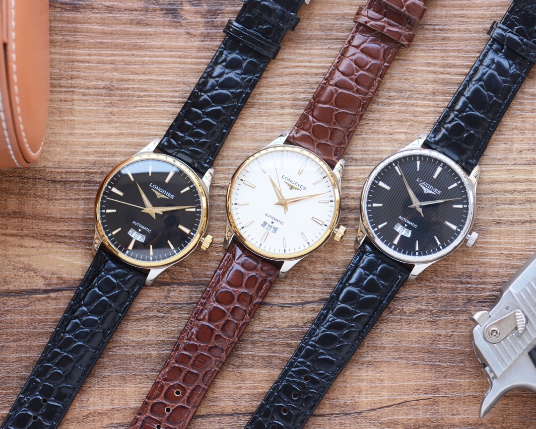 ：   浪琴 Longines  全新爆款上市Longines 可搭载全新西铁城8215机芯，国产机，两种选择 采用真牛皮