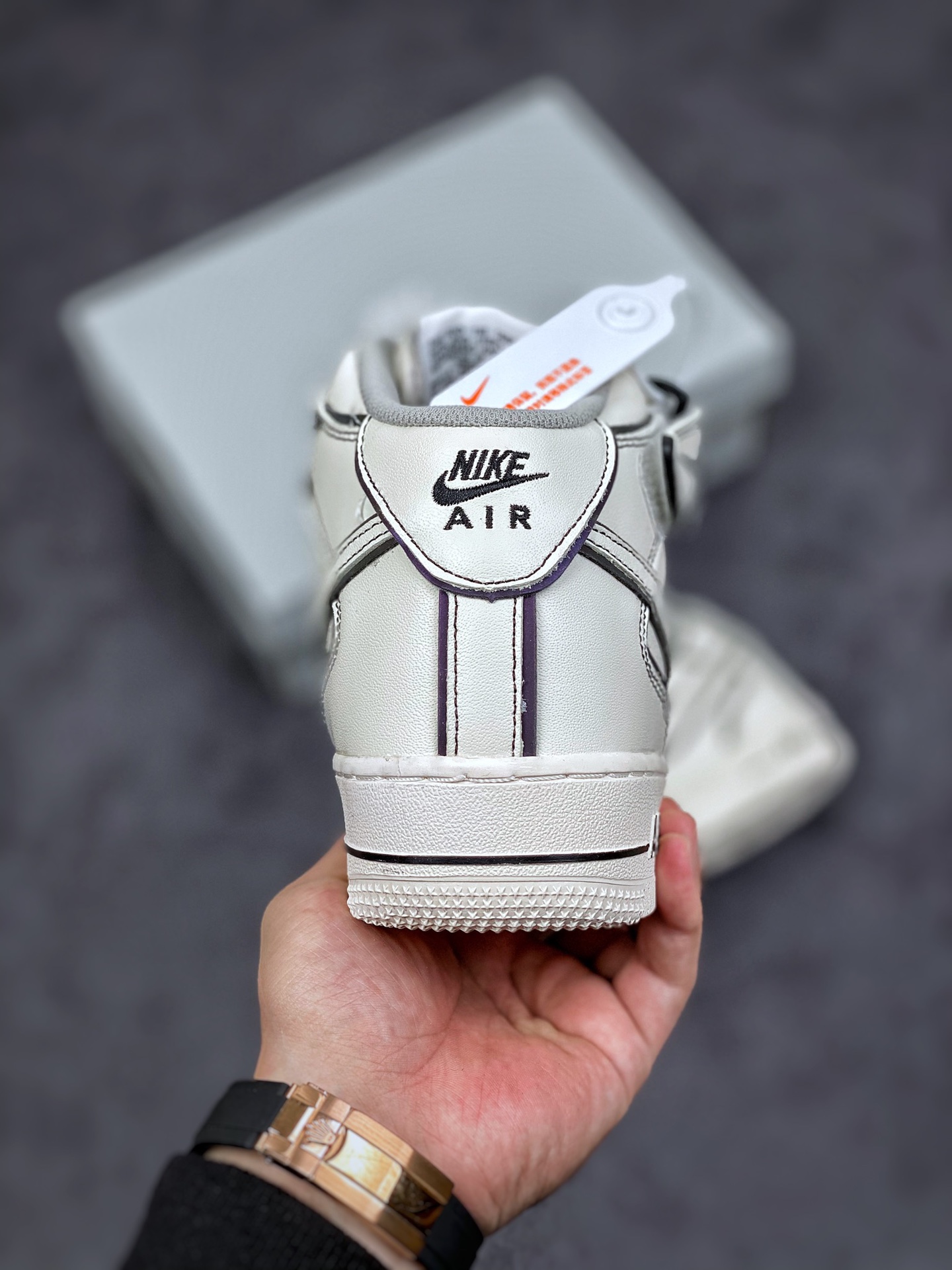 Air Force 1 '07 Mid M Black Silver Bright ”Daredevil” AQ2898-008-Top High Quatity Cheap Sneakers Fashion Clothing Clothes Bags handbags Shoes of all Brand wholesale With The best Quality And Beautiful Price from China Factory Chinese suppliers wholesaler seller Air Force 1 '07 Mid M Black Silver Bright ”Daredevil” AQ2898-008