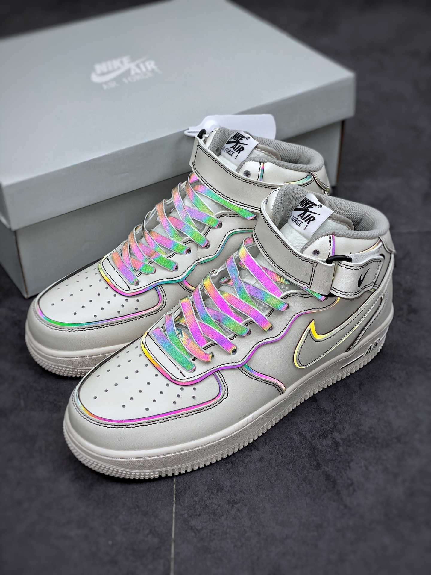 Air Force 1 '07 Mid M Black Silver Bright ”Daredevil” AQ2898-008-Top High Quatity Cheap Sneakers Fashion Clothing Clothes Bags handbags Shoes of all Brand wholesale With The best Quality And Beautiful Price from China Factory Chinese suppliers wholesaler seller Air Force 1 '07 Mid M Black Silver Bright ”Daredevil” AQ2898-008