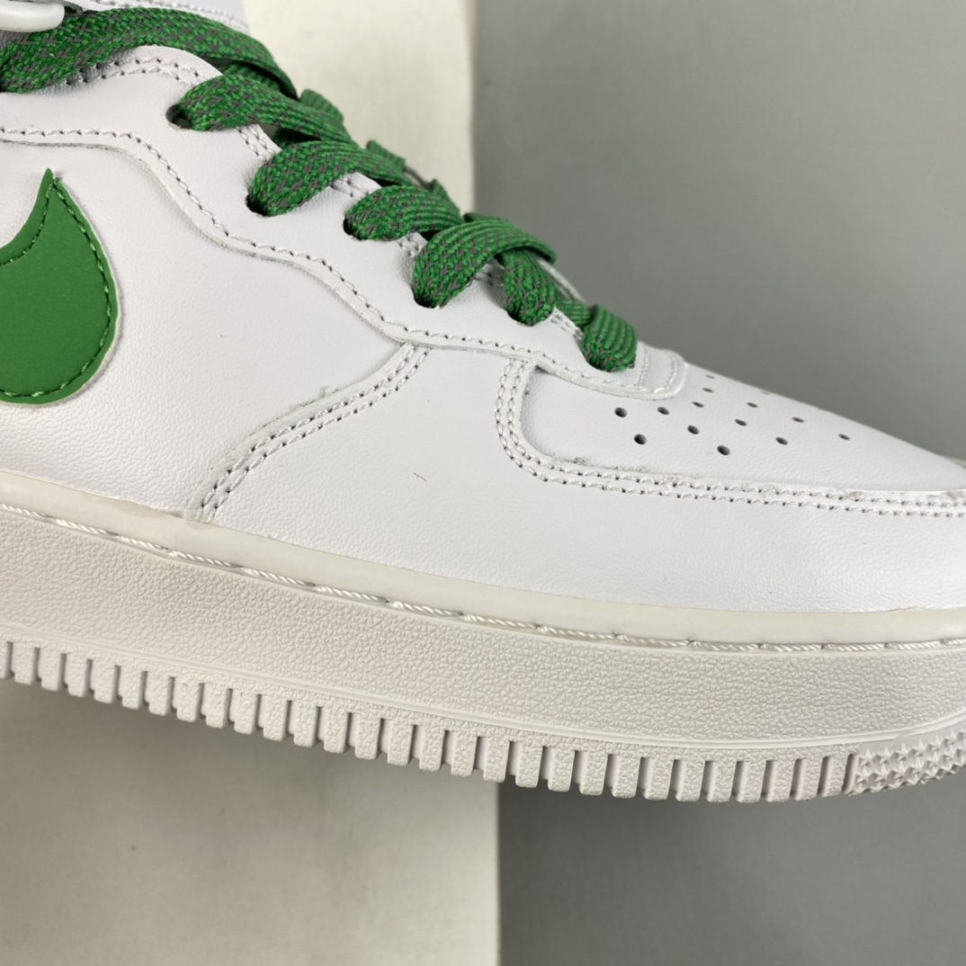 P240  NIKE Air Force 1’07 Mid 空军一号板鞋 366731-909