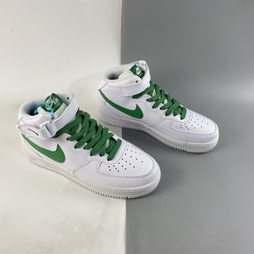 P240  NIKE Air Force 1’07 Mid 空军一号板鞋 366731-909