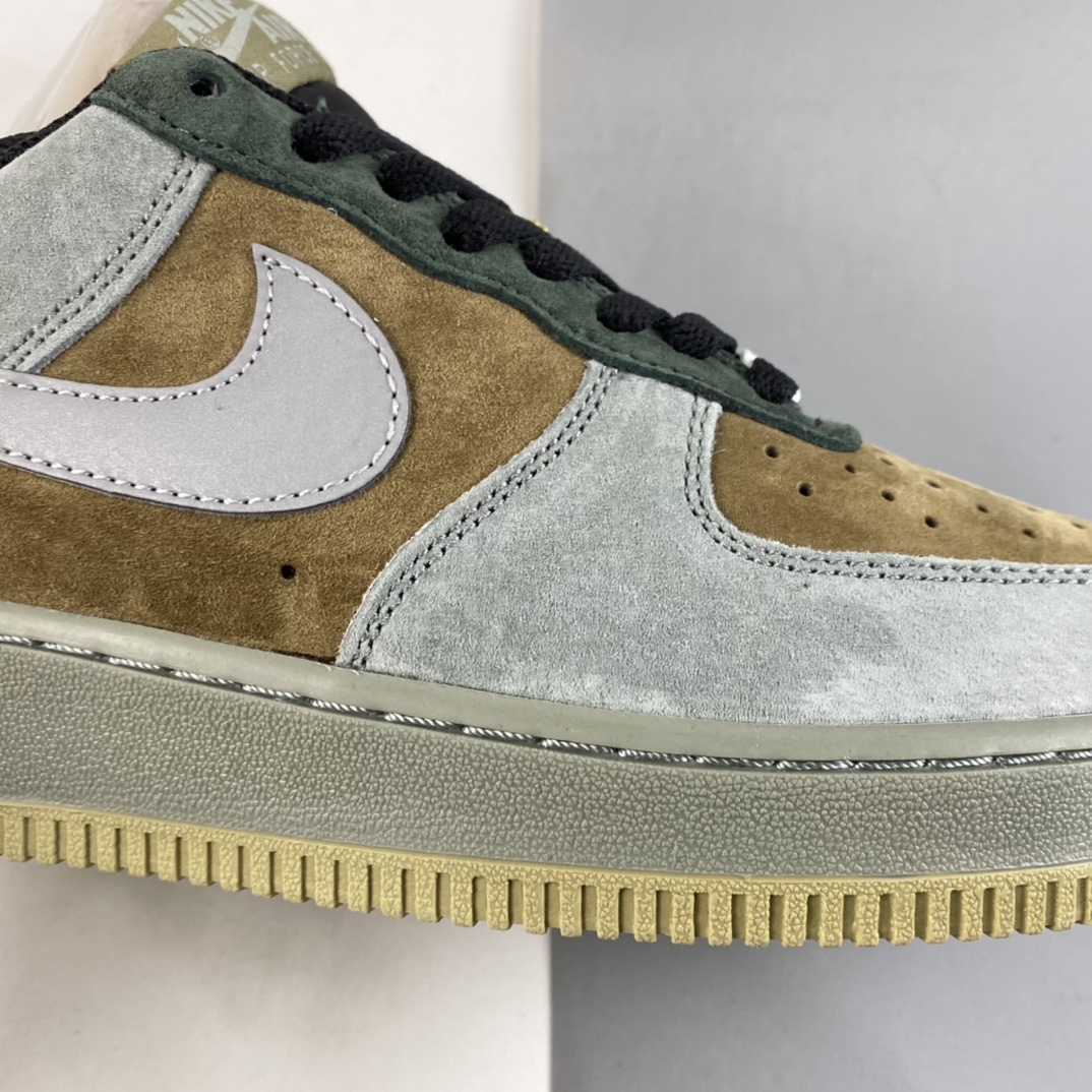 P240 NIKE Air Force 1 Low“Christmas”空军一号“圣诞节”板鞋 CQ5059-101-莆田鞋,莆田鞋货源,高仿鞋,高仿鞋货源,安福档口,莆田高仿鞋,莆田鞋批发,高仿鞋批发,莆田高仿运动鞋,高仿运动鞋,莆田运动鞋 P240 NIKE Air Force 1 Low“Christmas”空军一号“圣诞节”板鞋 CQ5059-101