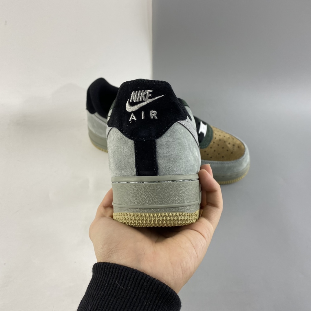 P240 NIKE Air Force 1 Low“Christmas”空军一号“圣诞节”板鞋 CQ5059-101-莆田鞋,莆田鞋货源,高仿鞋,高仿鞋货源,安福档口,莆田高仿鞋,莆田鞋批发,高仿鞋批发,莆田高仿运动鞋,高仿运动鞋,莆田运动鞋 P240 NIKE Air Force 1 Low“Christmas”空军一号“圣诞节”板鞋 CQ5059-101