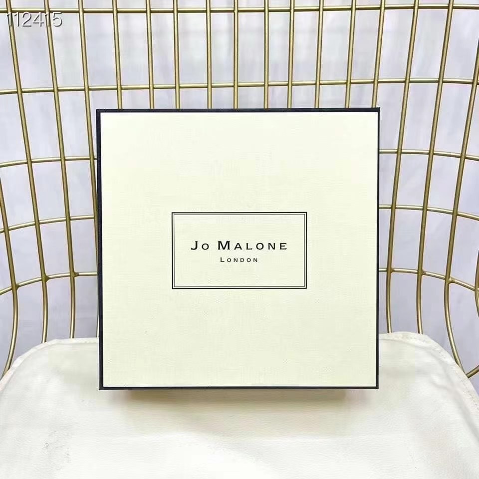 Jo Malone London Bath & Body Set: English Pear & Bluebell - 250ml Each