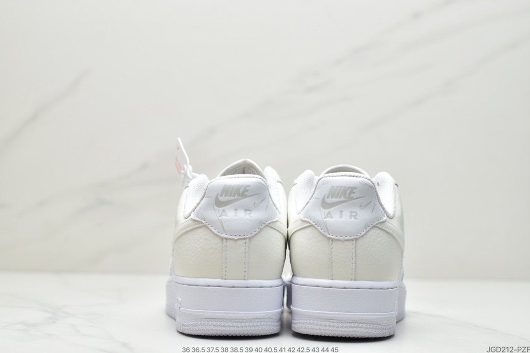 180 耐克Air Force 1 ’07白蓝小勾 DR7857