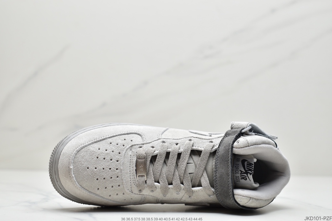 160  Air Force 1 MID x Reigning Champ 卫冕冠军联名款807618-200