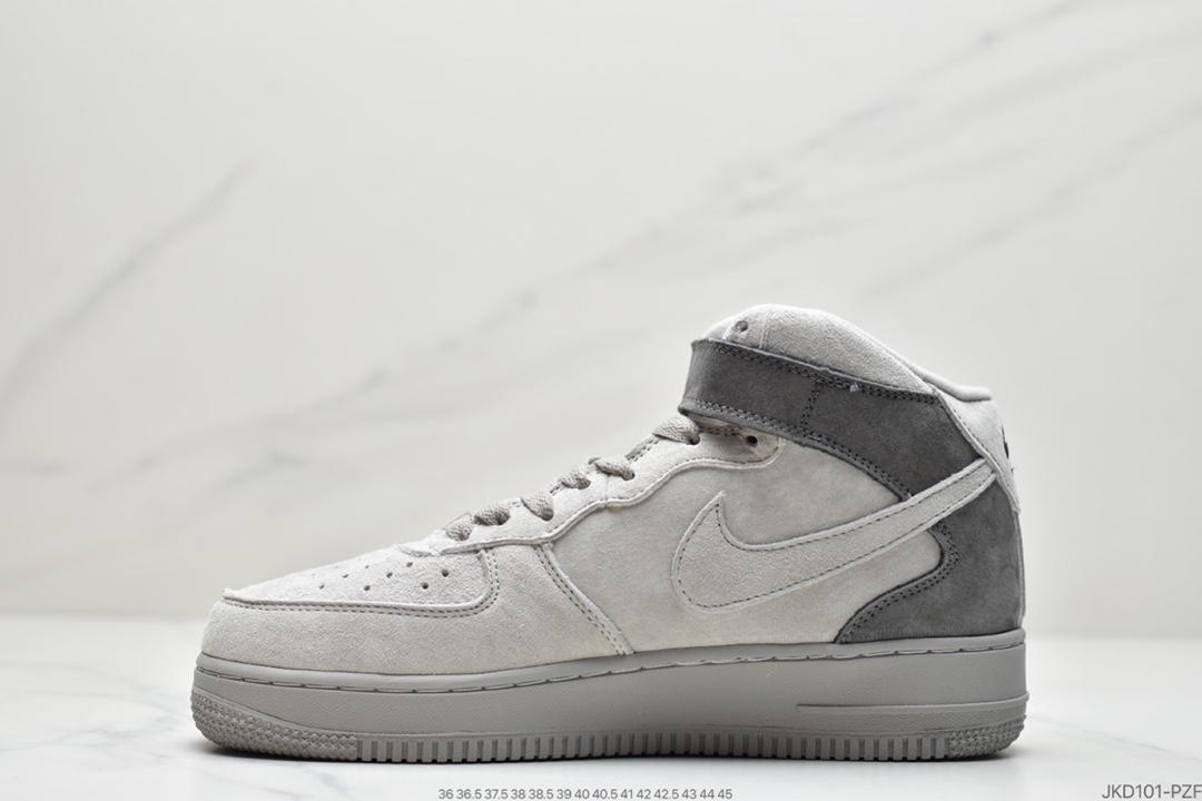 160  Air Force 1 MID x Reigning Champ 卫冕冠军联名款807618-200
