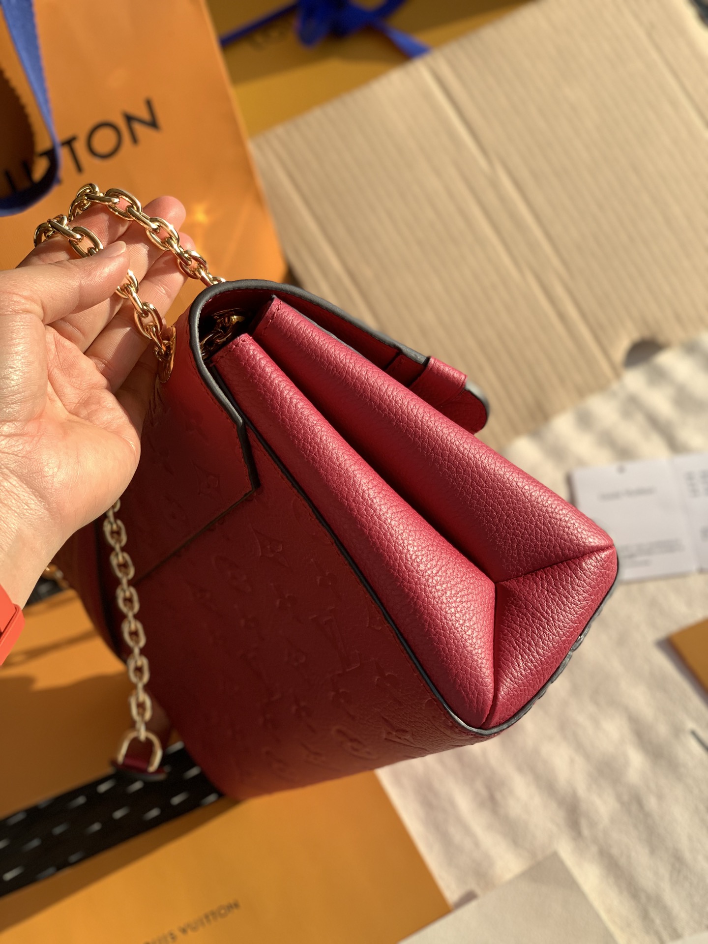 🌼 m43936尺寸25 x 17 x 9.5 cm 一出就是爆款，目前只有首批预定的货，第二批预定的还