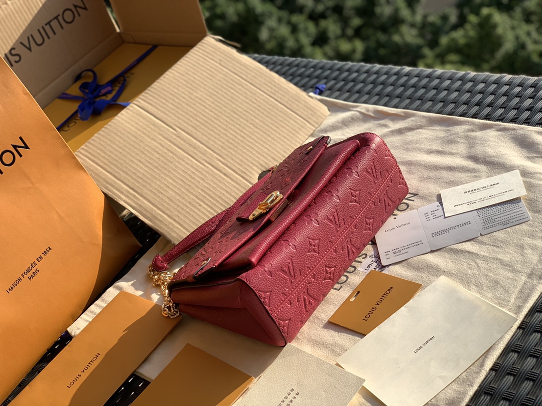 🌼 m43936尺寸25 x 17 x 9.5 cm 一出就是爆款，目前只有首批预定的货，第二批预定的还