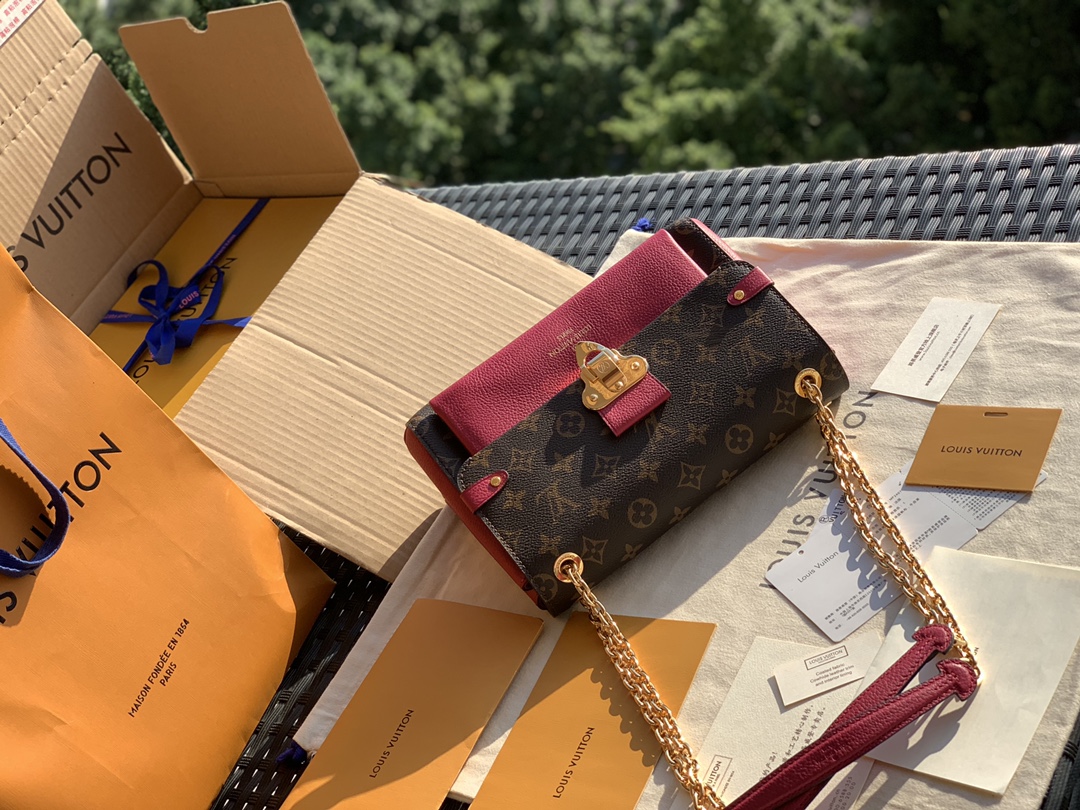 🌼 m41731尺寸25 x 17 x 9.5 cm 老花款，官网还没出，趁着还没火赶紧买！不得不服它的