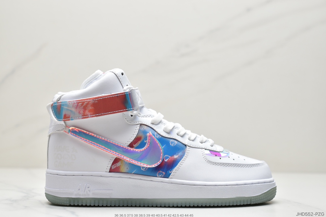 190 耐克Nike AIR FORCE 1  “电玩像素镭射黑-中帮”  亮眼的色彩搭配 DC0831-101