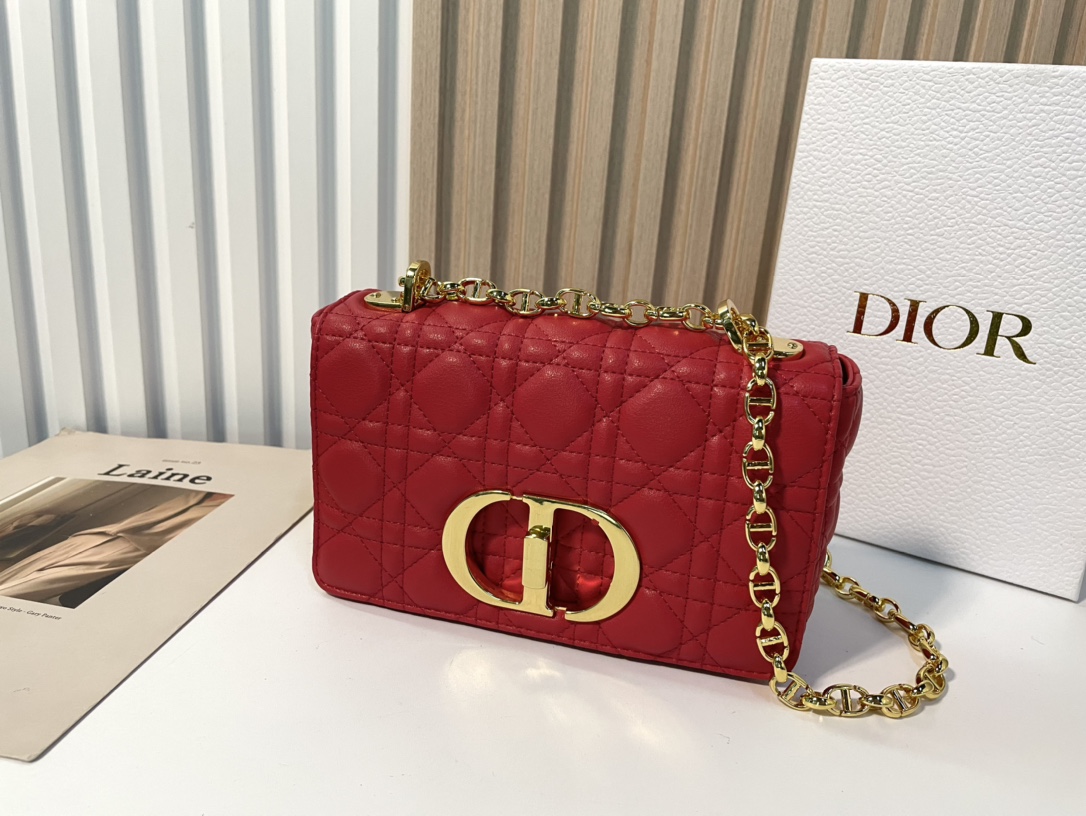 CHANEL Extreme Double Flap Matelasse Shoulder Red #QYL16M