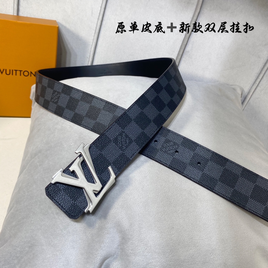 Louis Vuitton Belts High Quality Replica
 Spring Collection