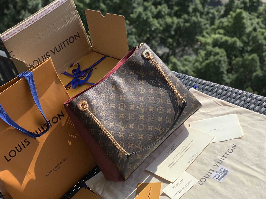 🌼 m43772尺寸36 x 26 x 13 CM 玫红色！迟到了！这组surene mm手提包终于来了