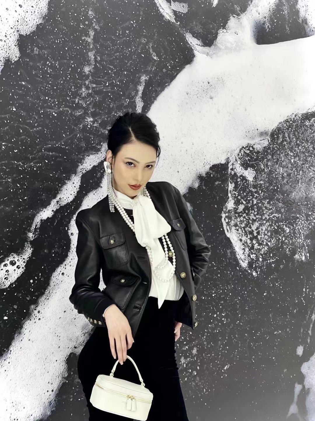 白色上身效果图👄