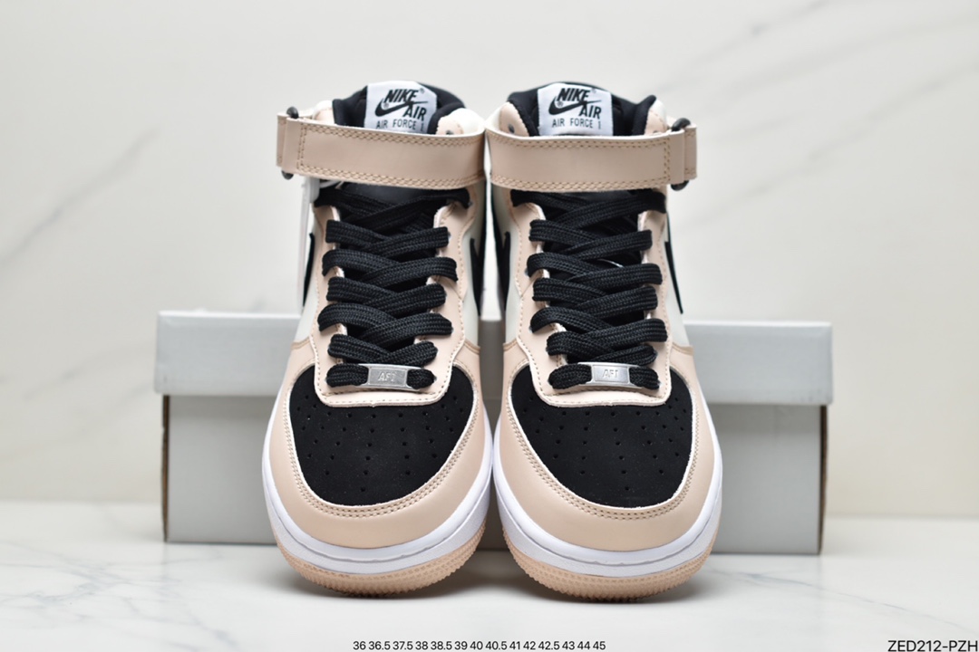 260  Nike Air Force 1 Mid ’07 “米黄黑”中帮空军一号休闲板鞋HD2523-156