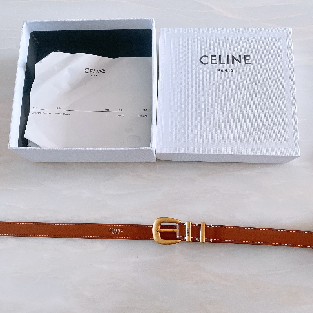 céline光滑牛皮革配ELEGANT腰带.金色.银色金属件！腰带饰有2个金属环.第一个圆环上携刻CEL