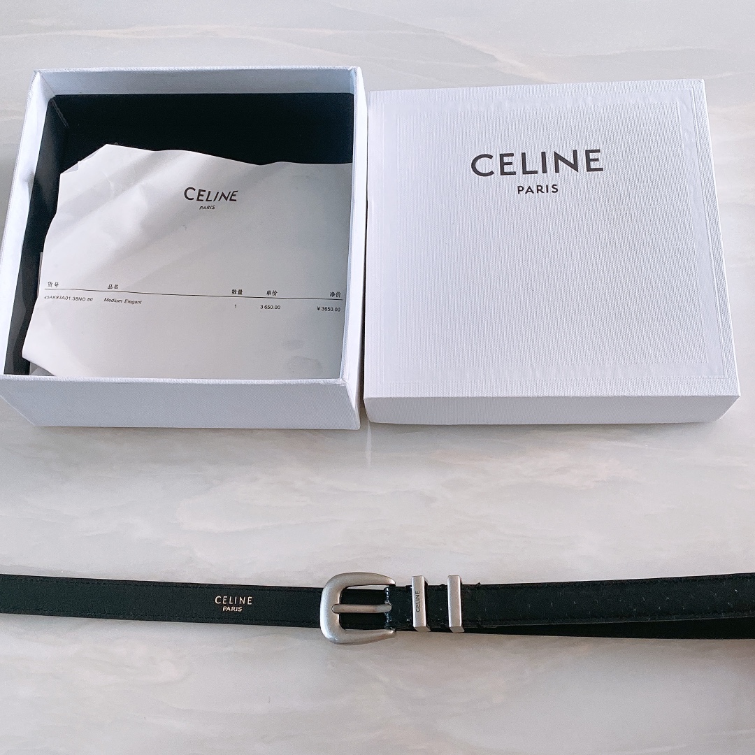 céline光滑牛皮革配ELEGANT腰带.金色.银色金属件！腰带饰有2个金属环.第一个圆环上携刻CEL