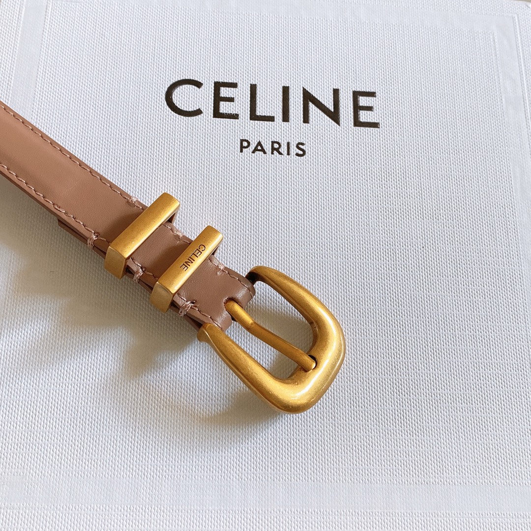 céline光滑牛皮革配ELEGANT腰带.金色.银色金属件！腰带饰有2个金属环.第一个圆环上携刻CEL