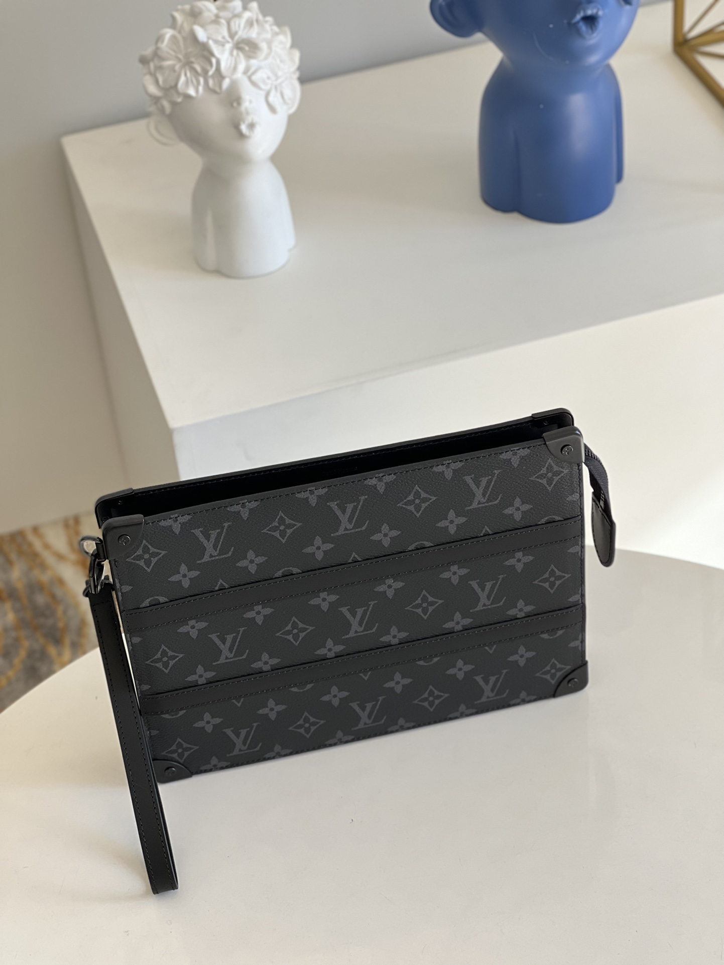 Louis Vuitton Classic Handcrafted Luxury Leather Shoulder Bag Ref 6