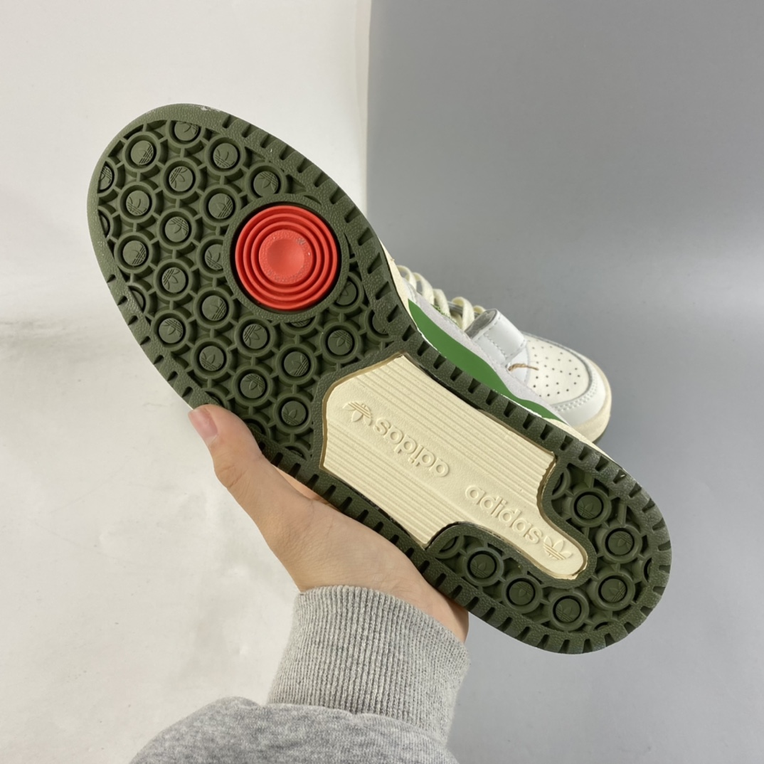 P180  Adidas Originals Forum 84 Low FY8683