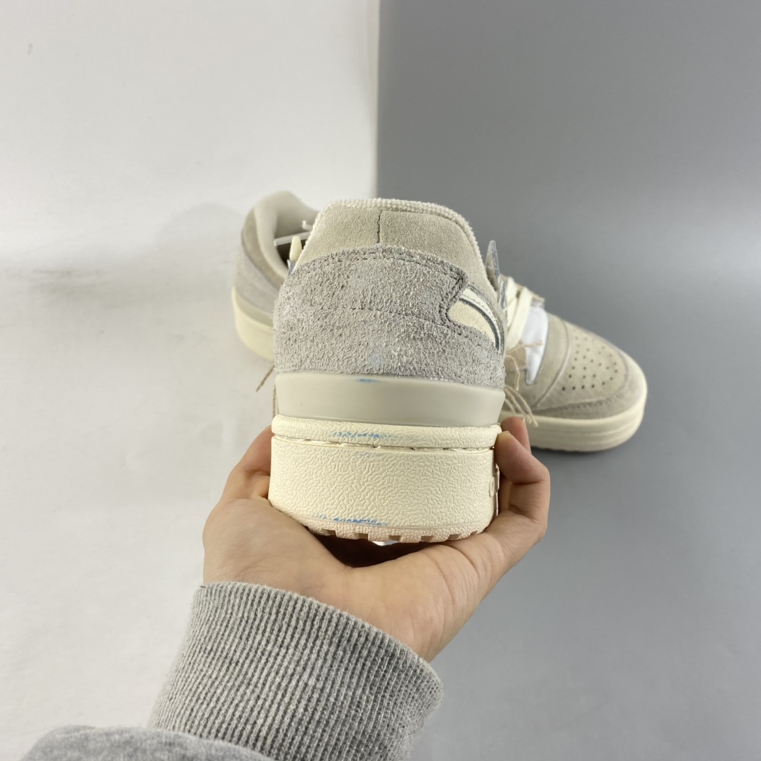 P180  Adidas Originals Forum 84 Low 经典复古篮球鞋 GW0299