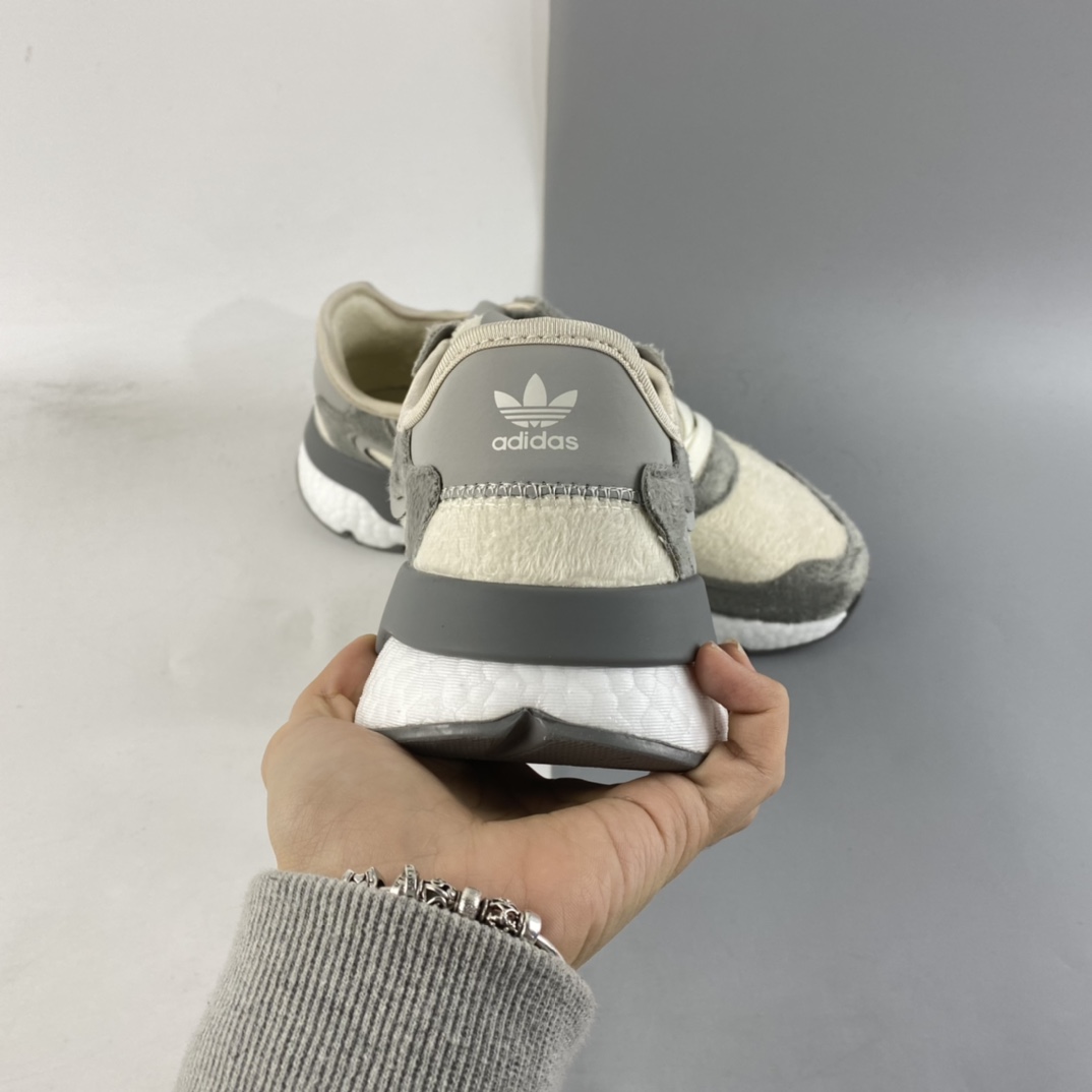 P200 Adidas Nite Jogger 2021 Boost 3M反光系列 复古休闲百搭运动跑鞋 FX5577-莆田鞋,莆田鞋货源,高仿鞋,高仿鞋货源,安福档口,莆田高仿鞋,莆田鞋批发,高仿鞋批发,莆田高仿运动鞋,高仿运动鞋,莆田运动鞋 P200 Adidas Nite Jogger 2021 Boost 3M反光系列 复古休闲百搭运动跑鞋 FX5577