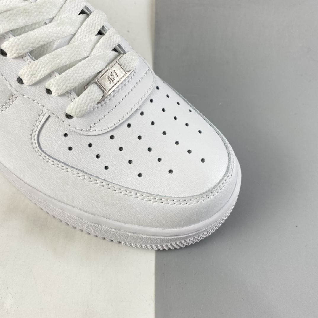 P240  NIKE Air Force 1 Low 空军一号低帮休闲板鞋 CW2288-111