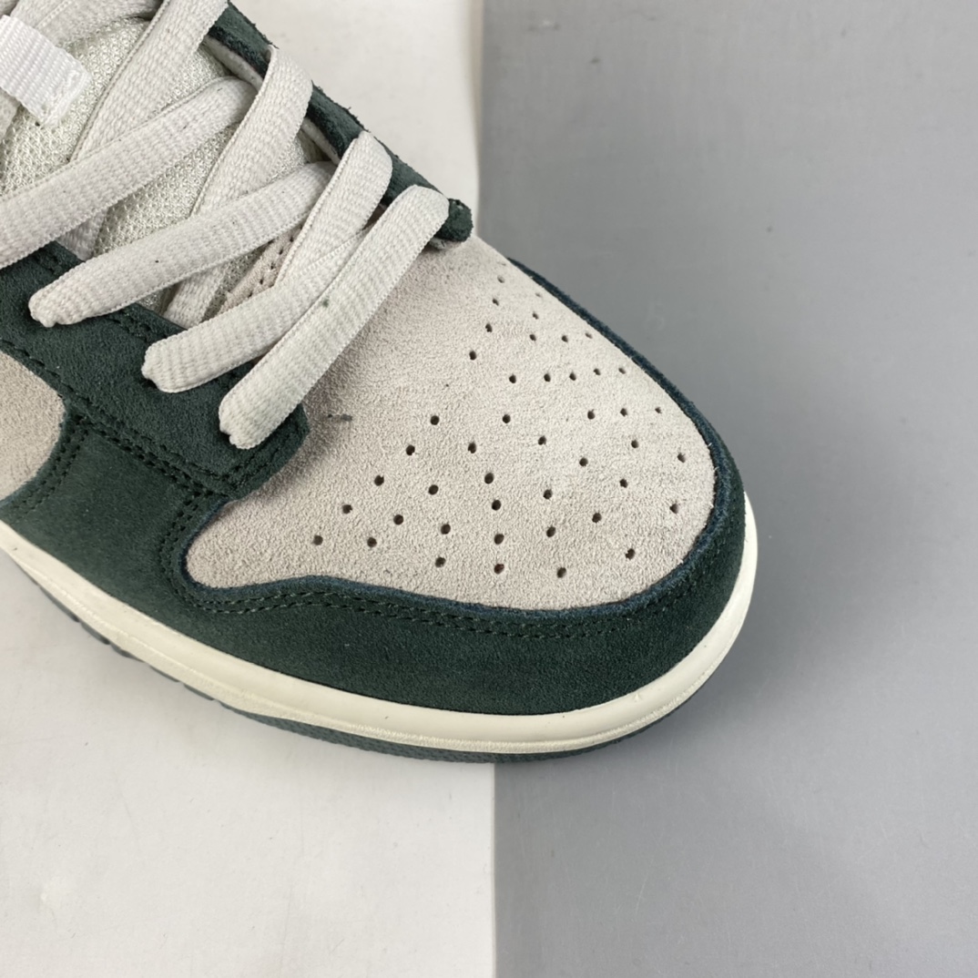 P260  NIKE SB Dunk Low Prm SB扣碎篮板时尚休闲板鞋 304292-185