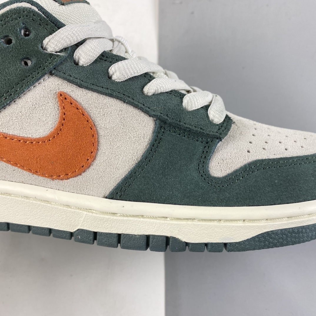 P260  NIKE SB Dunk Low Prm SB扣碎篮板时尚休闲板鞋 304292-185