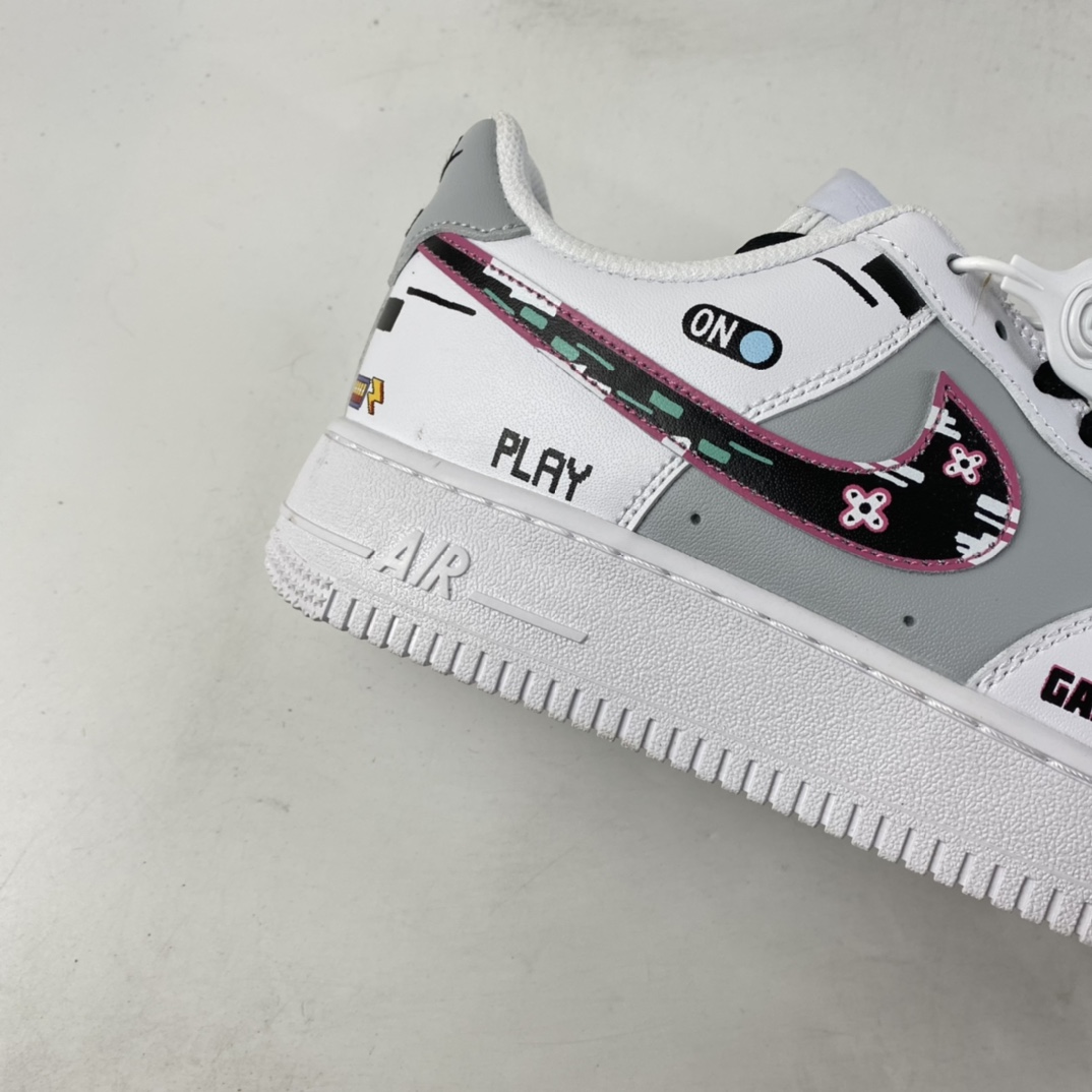 P260  NIKE Air Force 1’07 Low 板鞋 CW2288-111