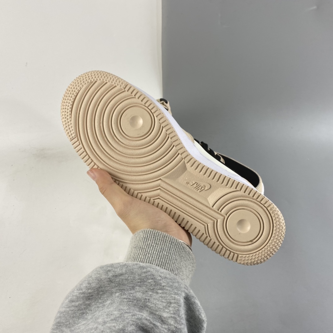 P260  NIKE Air Force 1’07 Mid 奶茶色 空军一号中帮休闲板鞋 HD2523-156