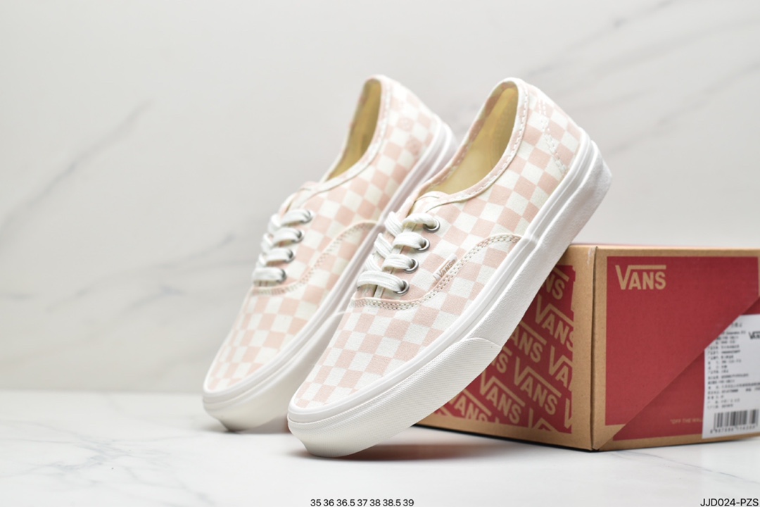 130 万斯Vans Vault  Authentic 高端支线此次Vans复古经典系列