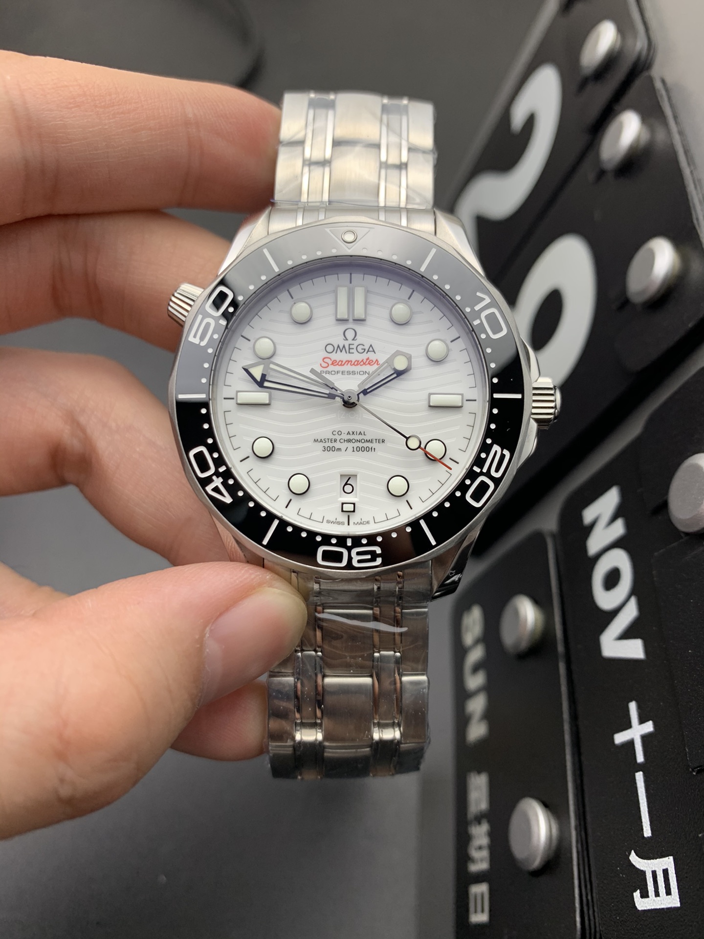 Omega OR 熊猫海马
