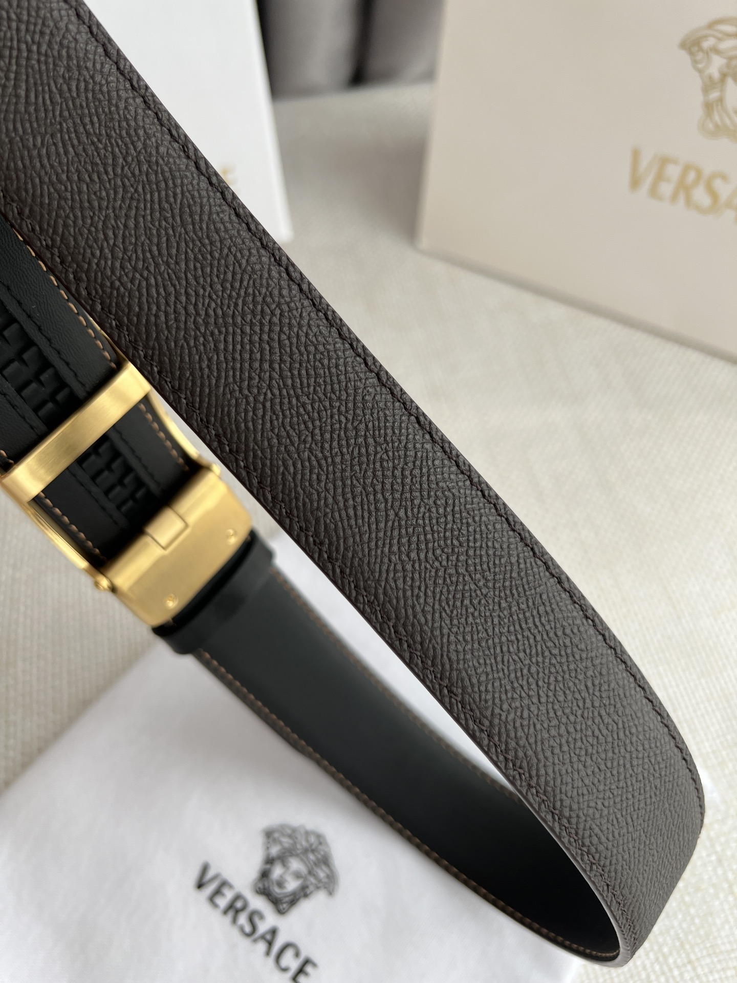 品名范思哲.VERSACE.️自动扣