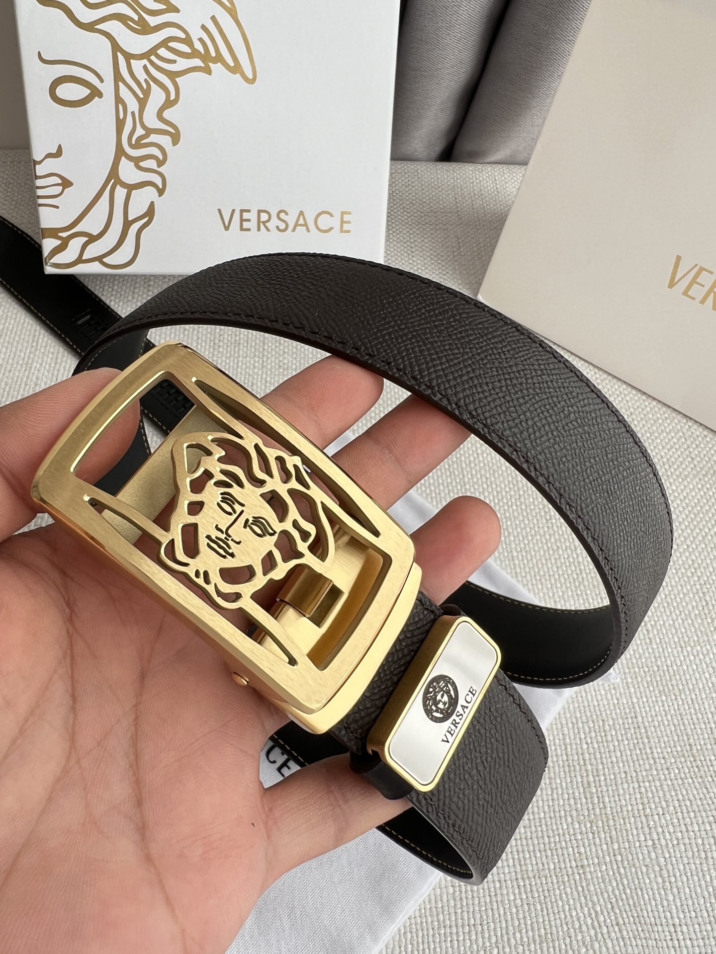 品名范思哲.VERSACE.️自动扣