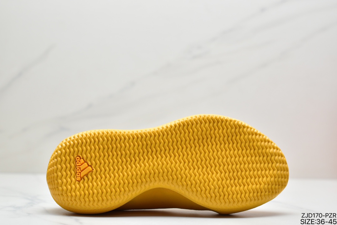 240 阿迪达斯Knit Runer ” Sulfur ” 黄色 硫磺 玉米 侃爷椰子袜套鞋 GW5353