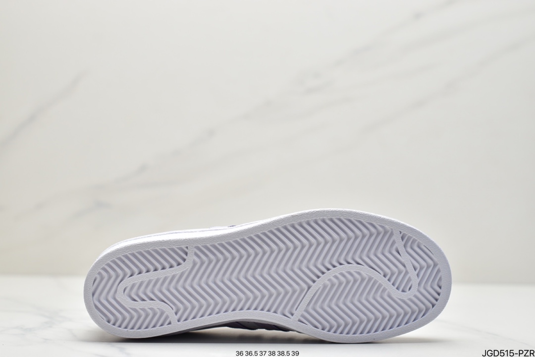 180 阿迪达斯 Adidas Superstar   经典贝壳头板鞋GV9698