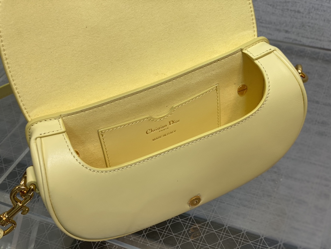 Dior Bobby East-West 马鞍包 M9327UMOL_M26Y