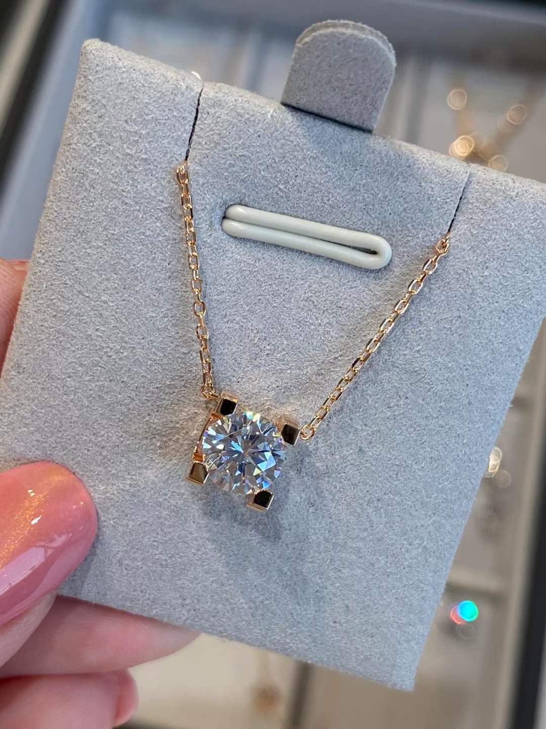 Cartier Cartier/卡地亚 CNC牛角锁骨项链