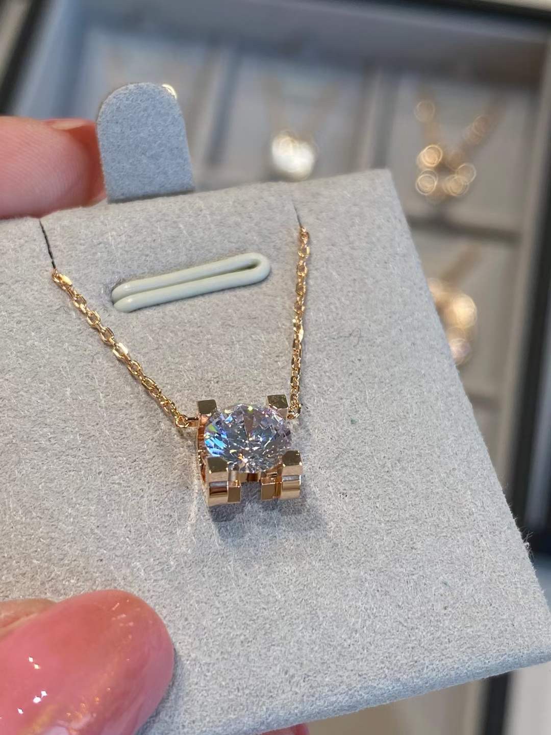Cartier Cartier/卡地亚 CNC牛角锁骨项链