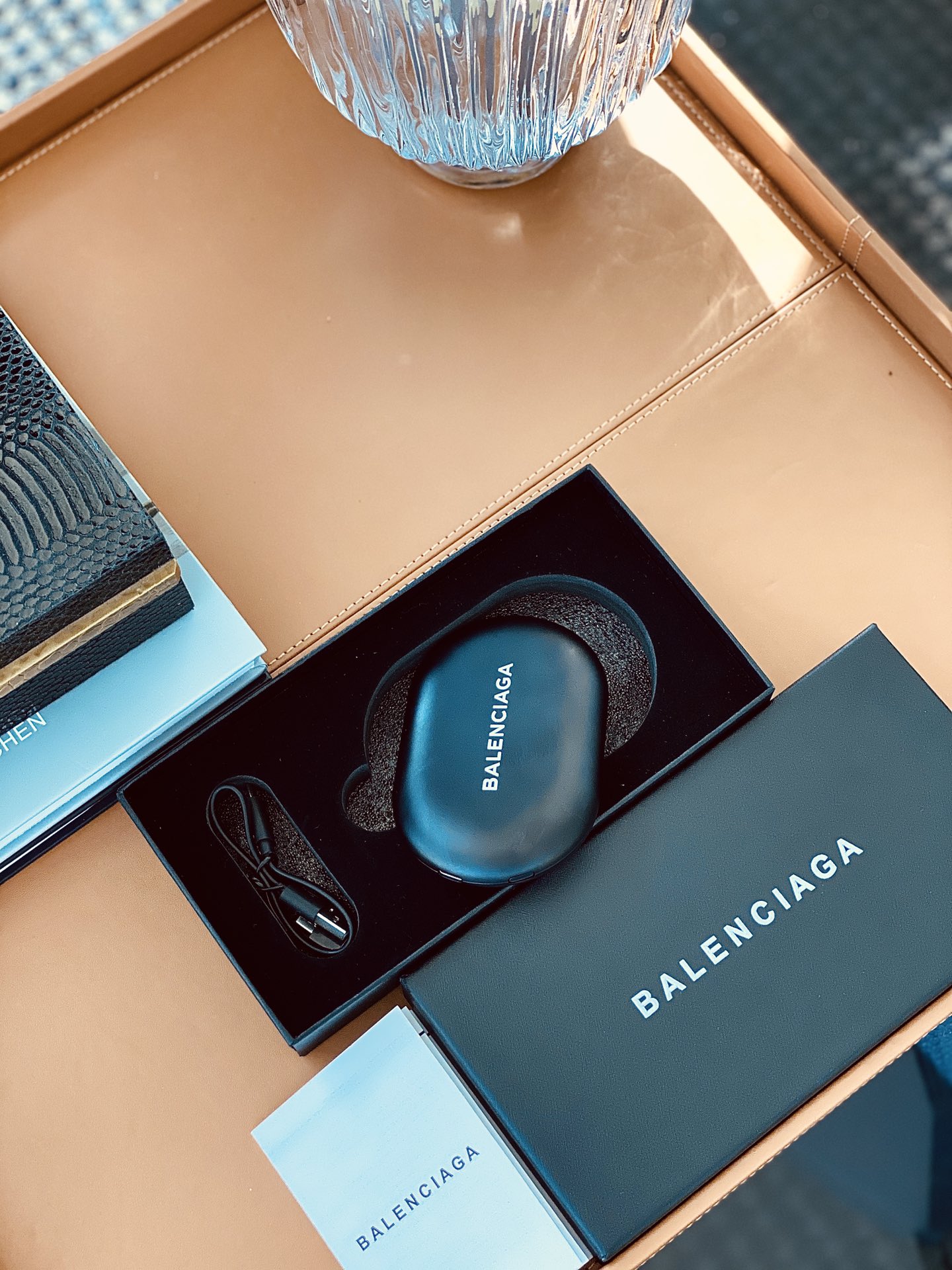 Balenciaga Hand Warmer Power Bank - Comprehensive 9