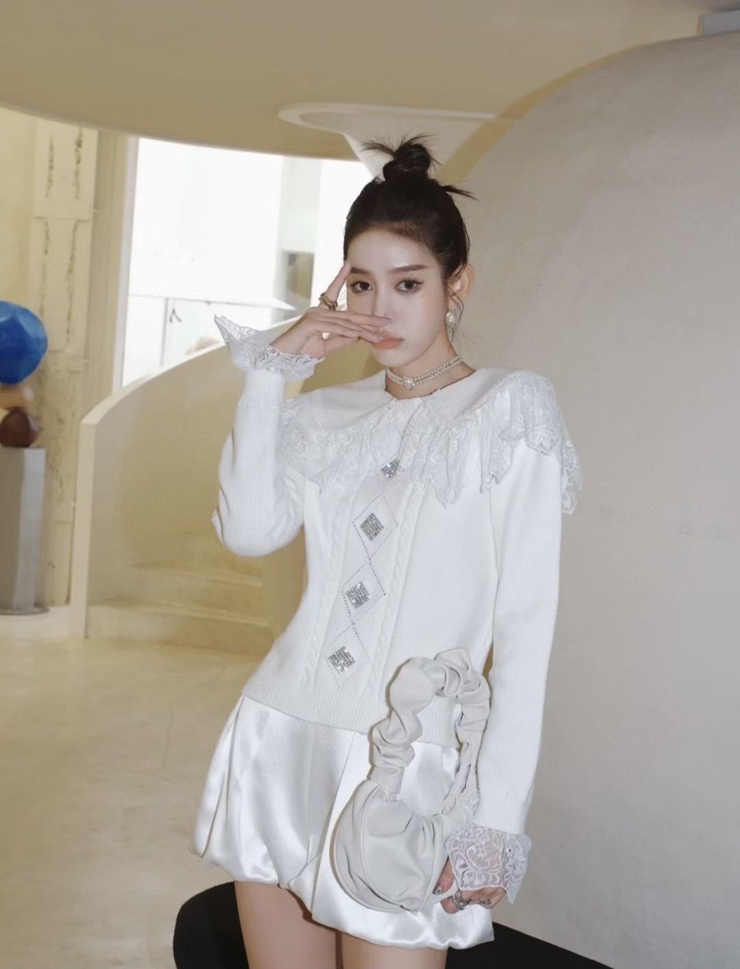 【香椭圆珠项圈】辛芷蕾同款！超美超美的choker，黑白两色双排珠的设计，中间一排钻固定，全部手工编织工