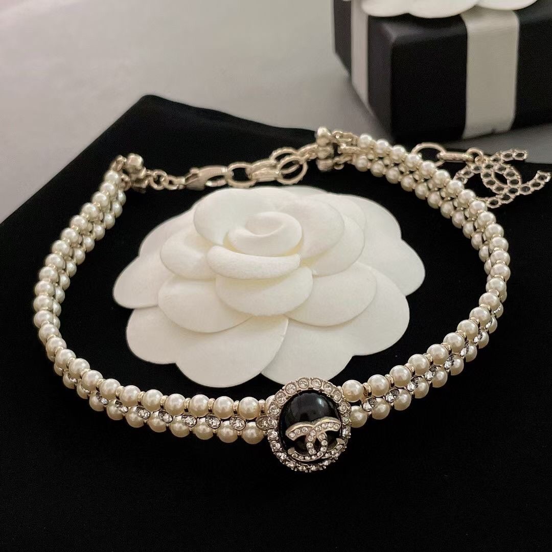 【香椭圆珠项圈】辛芷蕾同款！超美超美的choker，黑白两色双排珠的设计，中间一排钻固定，全部手工编织工