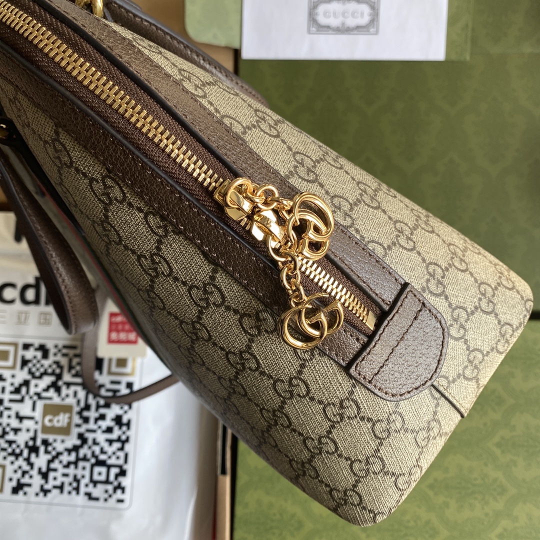 原厂皮配Cdfmall三亚免税店手提袋沉浸在复古情怀之中OPhidia家族迎来了新的成员中号手提包方正的