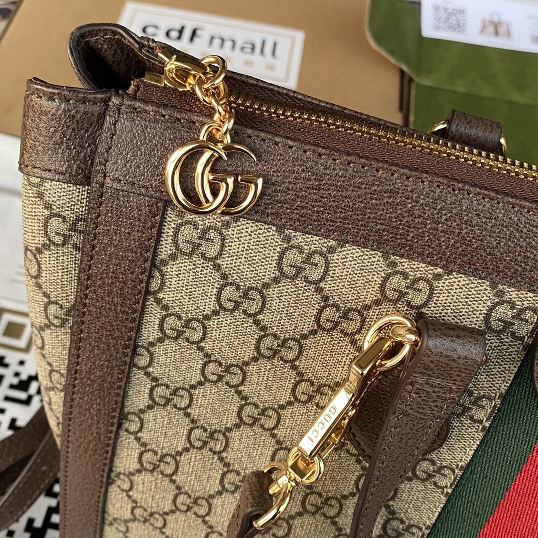 原厂皮配Cdfmall三亚免税店手提袋G家新款沉浸在复古情怀之中方正的造型让人联想到复古的设计GGSuP